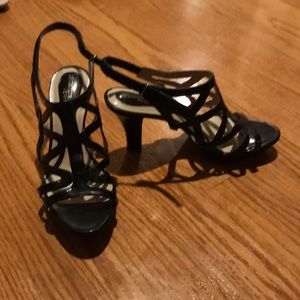 Naturalized Sandals
